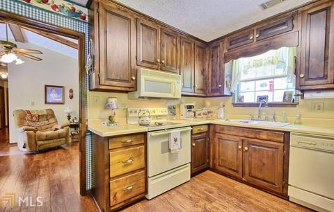 102 Shady Oak, Lagrange, GA 30240 photo 3