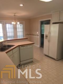 409 Spring Pl, Monroe, GA 30655 photo 9