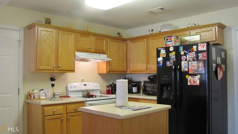 310 Lenox Cir, Lagrange, GA 30241 photo 4
