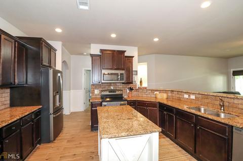 211 Christopher Ln Cir, Perry, GA 31069 photo 11