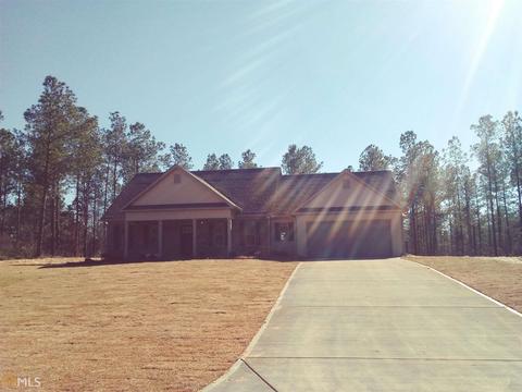 130 Needleleaf Dr, Barnesville, GA 30204 photo 1