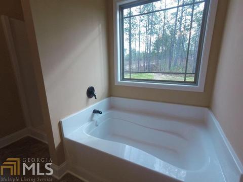 130 Needleleaf Dr, Barnesville, GA 30204 photo 18