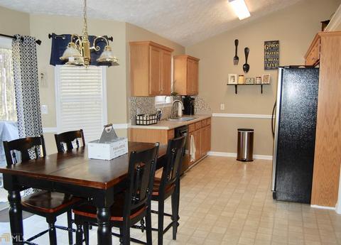 105 Oak Hill Dr, Covington, GA 30016 photo 11