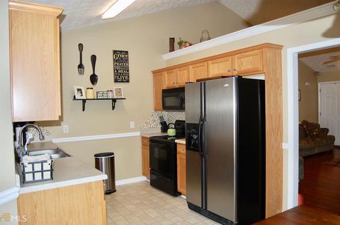 105 Oak Hill Dr, Covington, GA 30016 photo 13