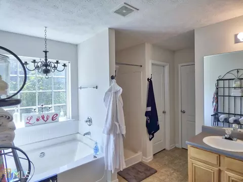 132 Potomac Dr, Jackson, GA 30233 photo 11