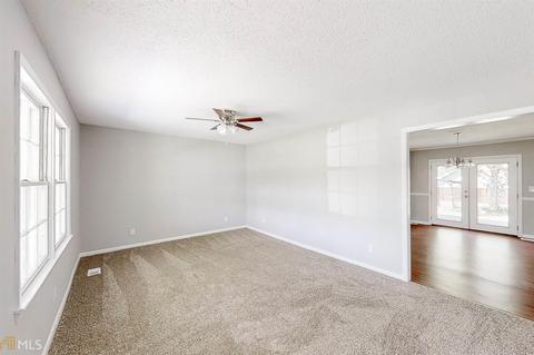 307 E Church St, Centerville, GA 31028 photo 6