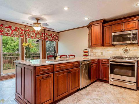 4803 Riveredge Dr, Peachtree Corners, GA 30096 photo 16