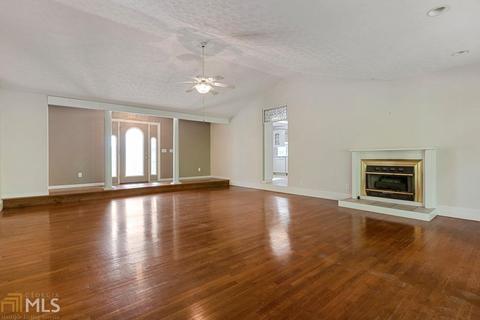 5760 Fields Rd, Gainesville, GA 30506 photo 7