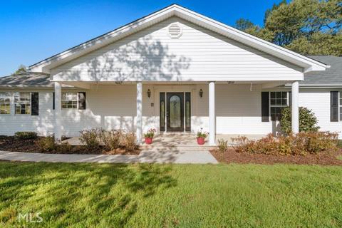 5760 Fields Rd, Gainesville, GA 30506 photo 2