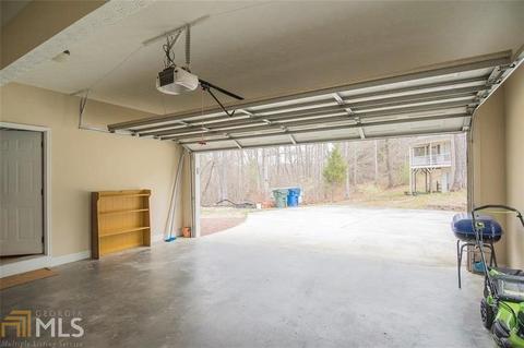3625 Briscoe Dr, Monroe, GA 30655 photo 4