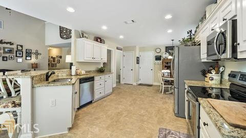 135 Fair Oaks Ct, Commerce, GA 30529 photo 13