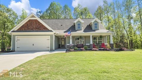 135 Fair Oaks Ct, Commerce, GA 30529 photo 1
