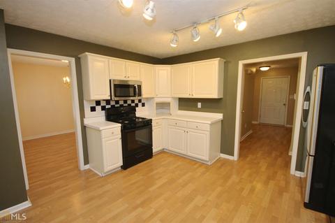 180 Winfair Dr, Tyrone, GA 30290 photo 12