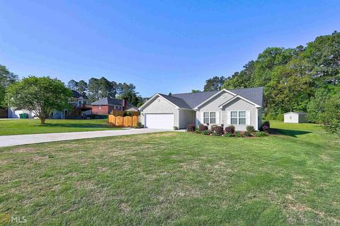 304 Harrison Ln, Winder, GA 30680 photo 2