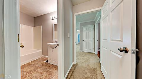 161 Hayes Cir, Rex, GA 30273 photo 13
