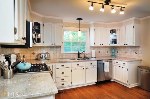 2919 Skyland Dr, Chamblee, GA 30341 photo 2