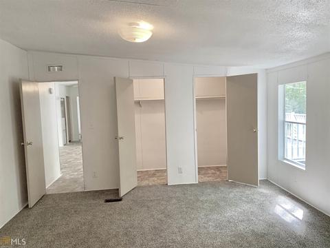 5539 Hemlock Ct, Lula, GA 30554 photo 9