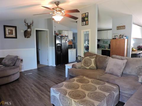 71 Governors Walk, Toccoa, GA 30577 photo 3