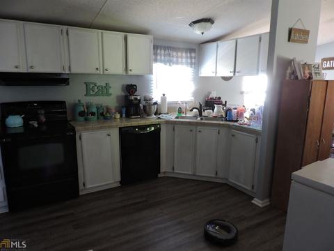 71 Governors Walk, Toccoa, GA 30577 photo 4