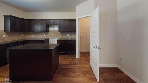 294 Hillcrest Ct, Hampton, GA 30228 photo 4