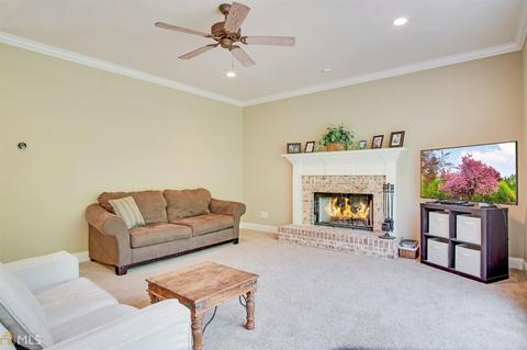 4474 N Gate Dr, Gainesville, GA 30506 photo 9
