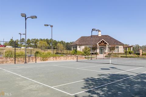 500 Crescent Dr, Forsyth, GA 31029 photo 5