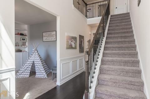 720 Flag St, Canton, GA 30114 photo 4