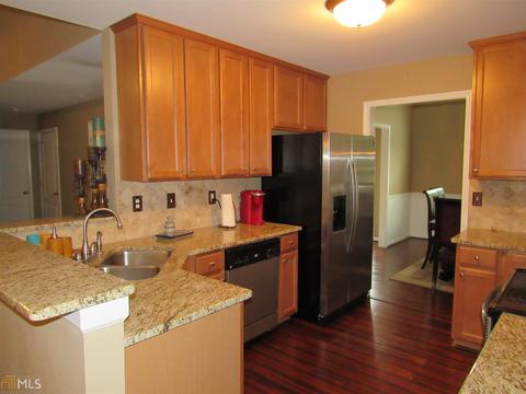 1382 Charleston Ave, Commerce, GA 30529 photo 8