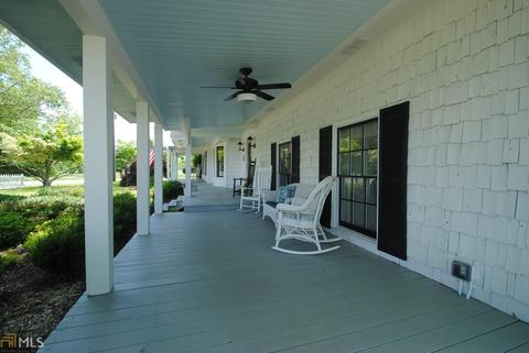 261 Brooks Rd, Brooks, GA 30205 photo 2