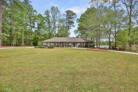 475 Pendleton Trl, Tyrone, GA 30290 photo 2
