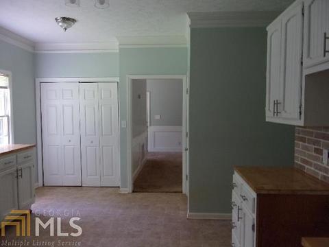 106 Ashling Dr, Lagrange, GA 30240 photo 11