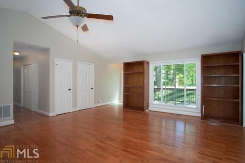 110 Ridge Rd, Berkeley Lake, GA 30096 photo 8