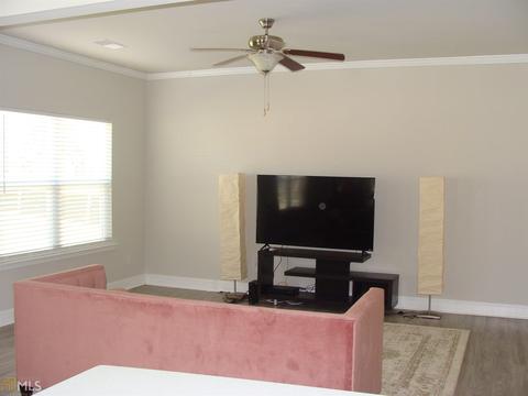 5195 Howell Ct, Morrow, GA 30260 photo 2