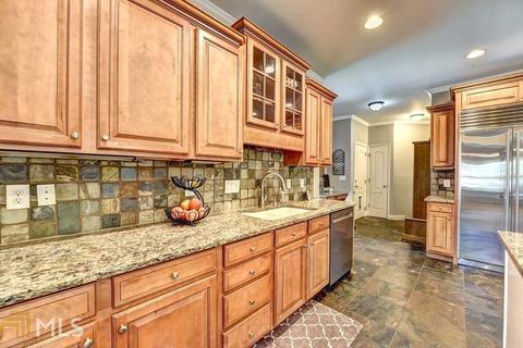 3793 Lost Oak Dr, Buford, GA 30519 photo 11