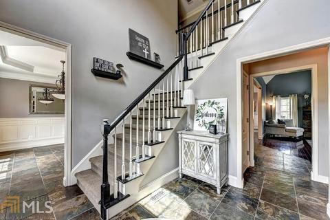 3793 Lost Oak Dr, Buford, GA 30519 photo 5