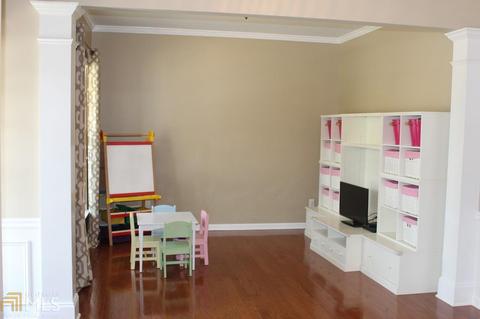 160 Hammersmith Dr, Suwanee, GA 30024 photo 6