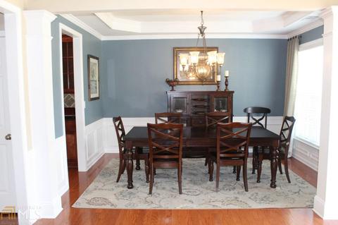 160 Hammersmith Dr, Suwanee, GA 30024 photo 5