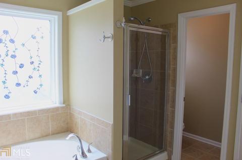 160 Hammersmith Dr, Suwanee, GA 30024 photo 15