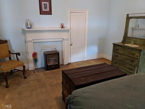 413 E Winthrope Ave, Millen, GA 30442 photo 11