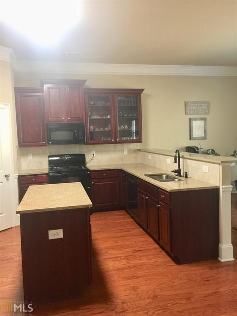 172 Luke Cv, Hampton, GA 30228 photo 4