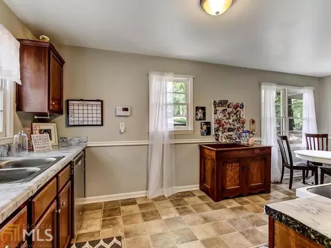 172 Maddox Rd, Buford, GA 30519 photo 17
