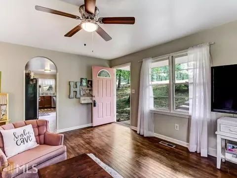 172 Maddox Rd, Buford, GA 30519 photo 9