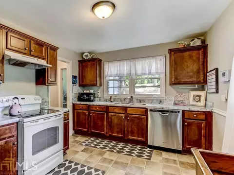 172 Maddox Rd, Buford, GA 30519 photo 19