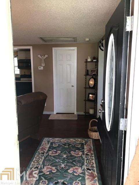 5914 Toombs St, Lula, GA 30554 photo 4