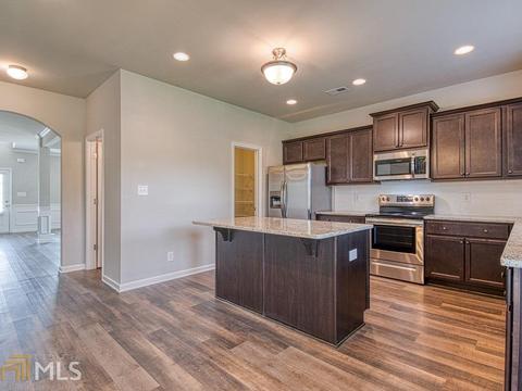 186 Amelia Dr, Byron, GA 31008 photo 10