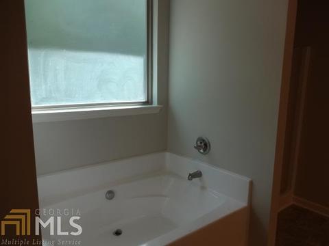 280 Kestrel Cir, Covington, GA 30014 photo 13
