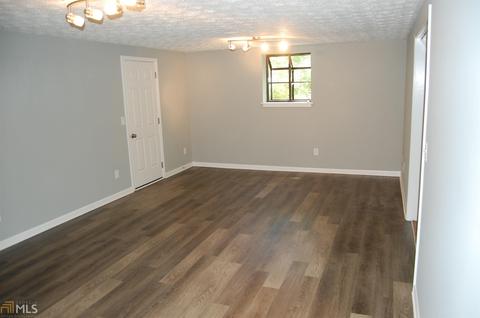 2828 Mockingbird Cir, Duluth, GA 30096 photo 19