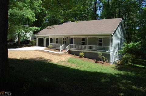 2828 Mockingbird Cir, Duluth, GA 30096 photo 2