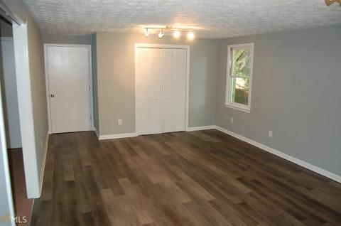 2828 Mockingbird Cir, Duluth, GA 30096 photo 17