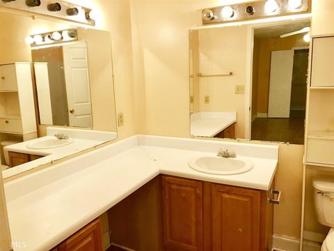 204 Parker Ln, Lagrange, GA 30240 photo 4